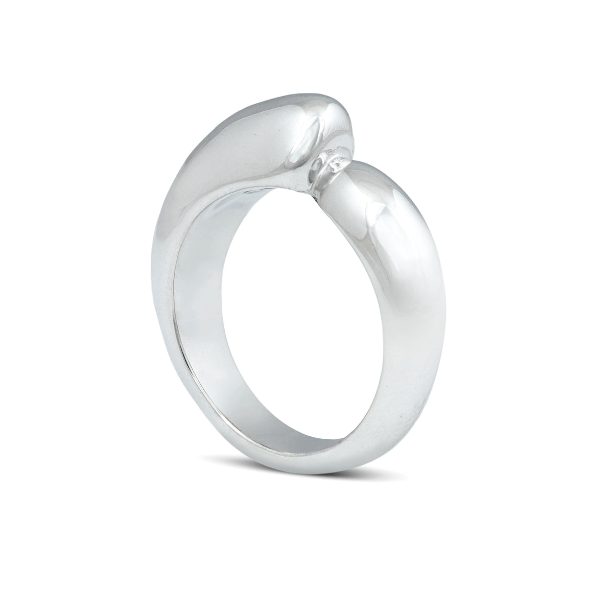 Bold, unique, solid silver ring. Cristina Tamames Jewelry Designer